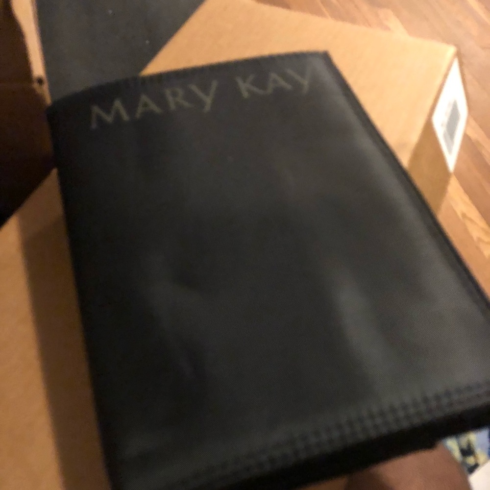 Makeup bag